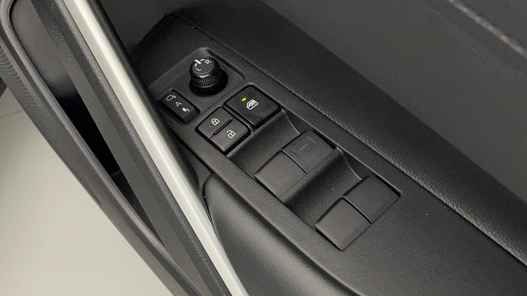 Drivers Side Door Panel Controls