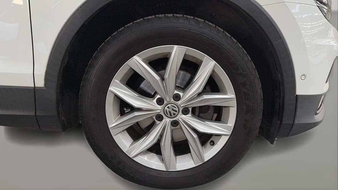 2018 Volkswagen Tiguan Allspace 110 Tdi Comfortline, Automatic, 108807 km, Right Front Wheel