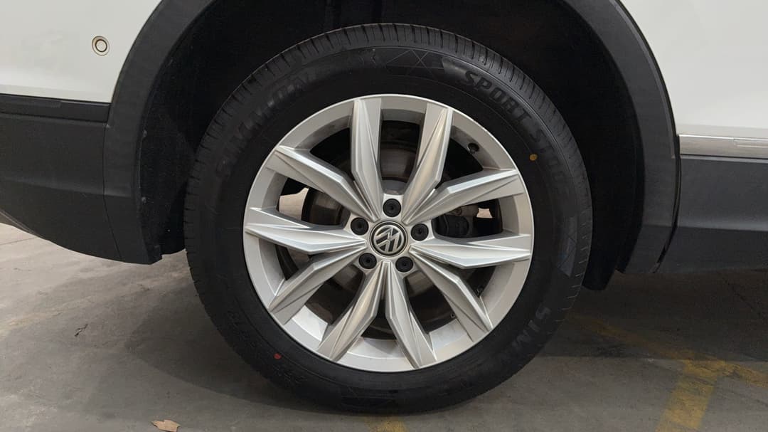 2018 Volkswagen Tiguan Allspace 110 Tdi Comfortline, Automatic, 108807 km, Right Rear Wheel