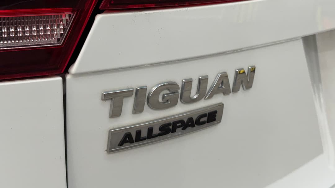 2018 Volkswagen Tiguan Allspace 110 Tdi Comfortline, Automatic, 108807 km, Badge (Boot Left Side)