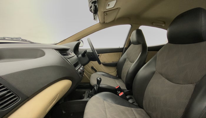 2011 Hyundai Eon D-LITE, Petrol, Manual, 10,800 km, Right Side Front Door Cabin