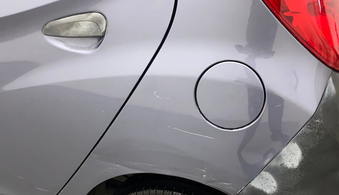 2011 Hyundai Eon D-LITE, Petrol, Manual, 10,800 km, Left quarter panel - Slightly dented