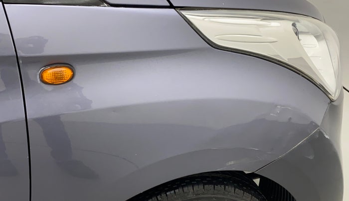 2011 Hyundai Eon D-LITE, Petrol, Manual, 10,800 km, Right fender - Minor scratches