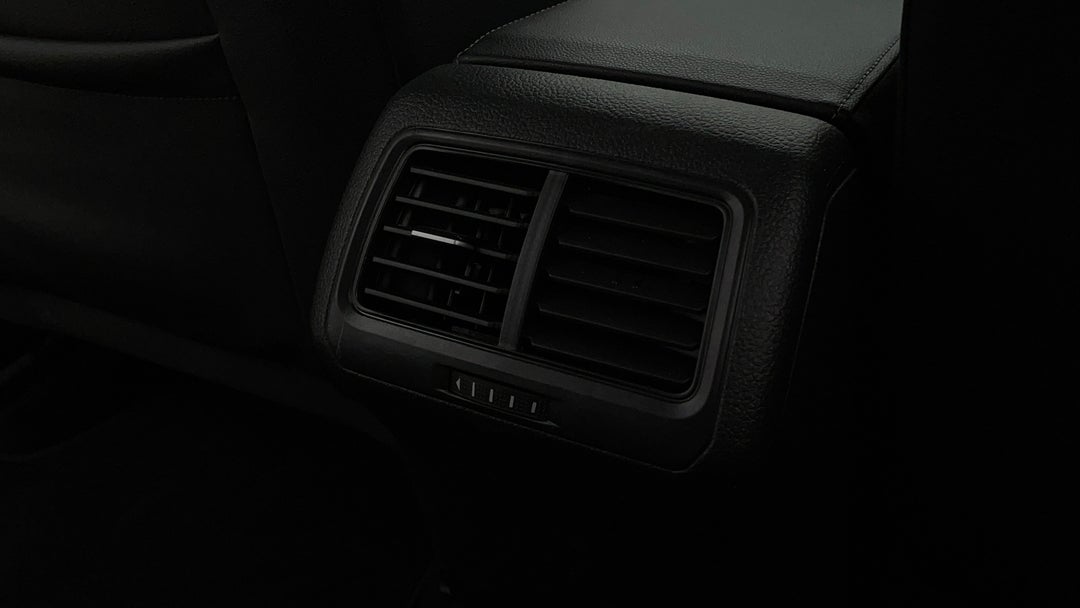 Rear A/C Vent