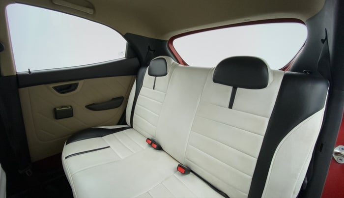 2012 Hyundai Eon D LITE PLUS, Petrol, Manual, 46,187 km, Right Side Rear Door Cabin
