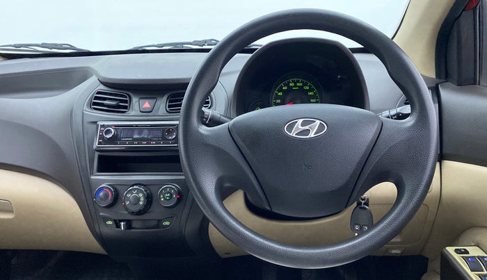 2012 Hyundai Eon D LITE PLUS, Petrol, Manual, 46,187 km, Steering Wheel Close Up