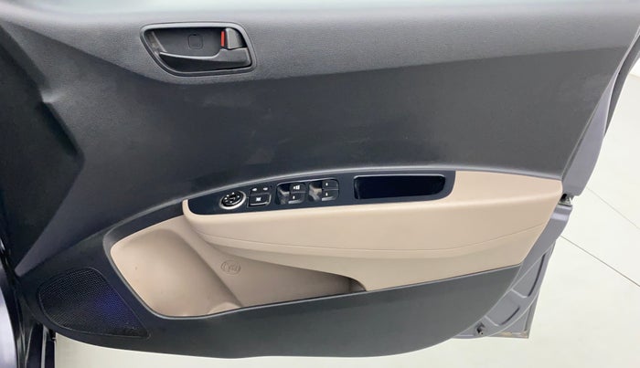 2019 Hyundai Grand i10 MAGNA CNG, CNG, Manual, 29,505 km, Driver Side Door Panels Control