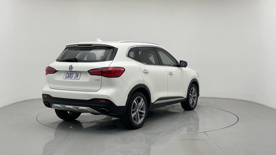 Right Back Diagonal (45- Degree) View