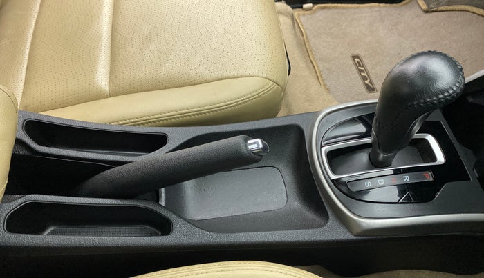2017 Honda City ZX CVT, Petrol, Automatic, 26,572 km, Gear Lever