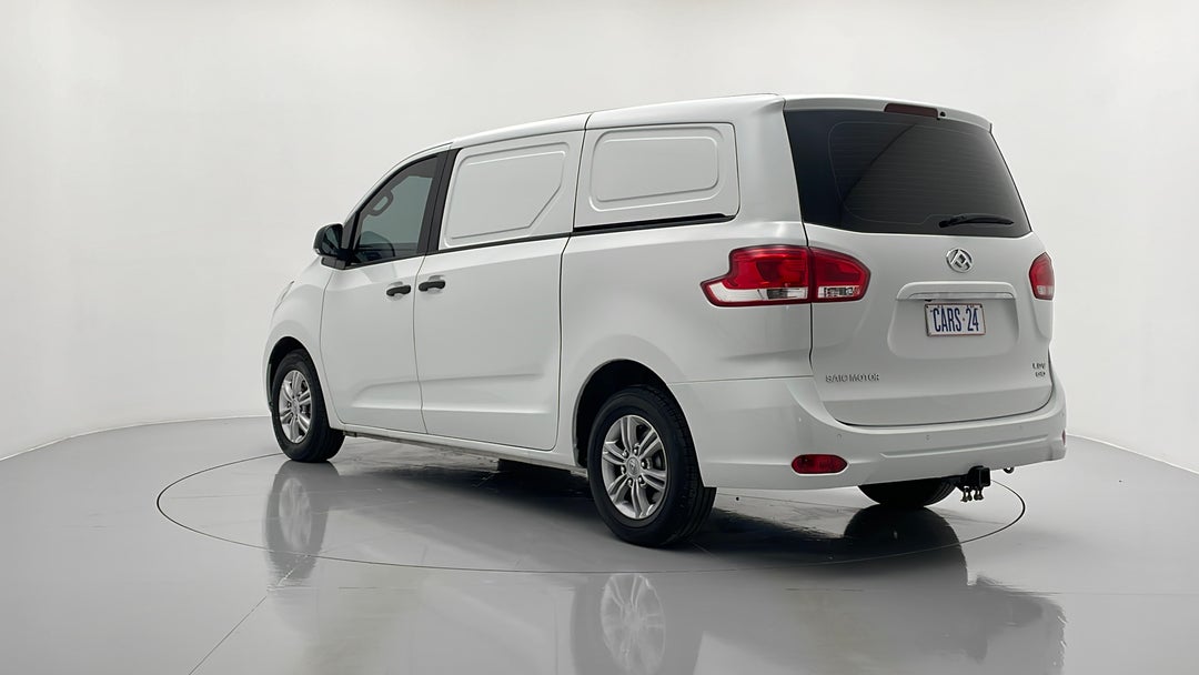 Left Back Diagonal (45- Degree) View