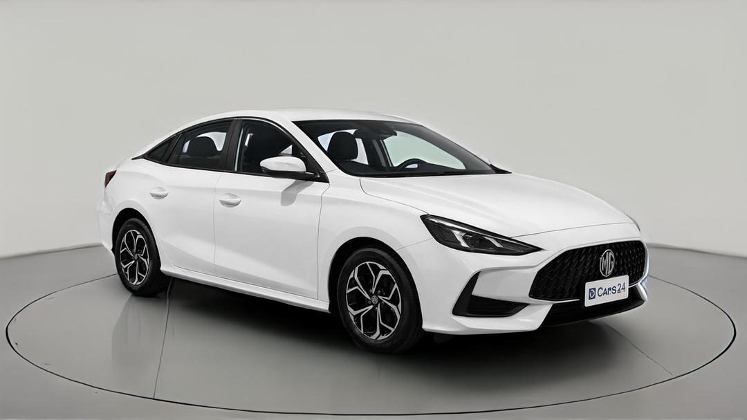 2023 MG Mg5 Vibe, Automatic, 15366 km, Right Front Diagonal (45- Degree) View