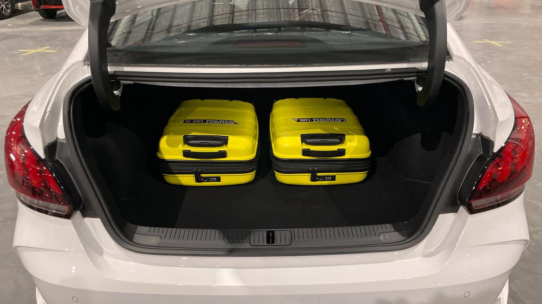 2023 MG Mg5 Vibe, Automatic, 15366 km, Boot Inside View with Luggage