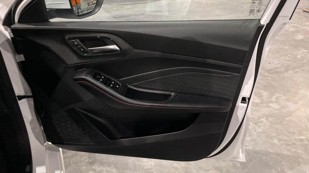 2023 MG Mg5 Vibe, Automatic, 15366 km, Speaker View