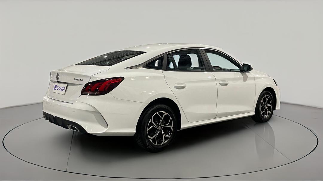 2023 MG Mg5 Vibe, Automatic, 15366 km, Right Back Diagonal (45- Degree) View