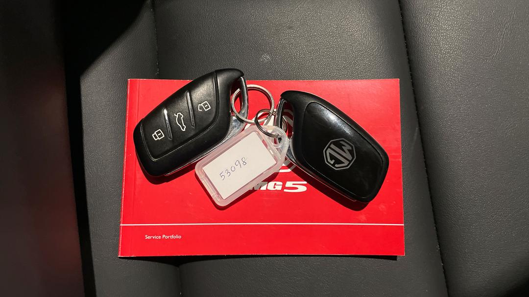 2023 MG Mg5 Vibe, Automatic, 15366 km, Key Close-up