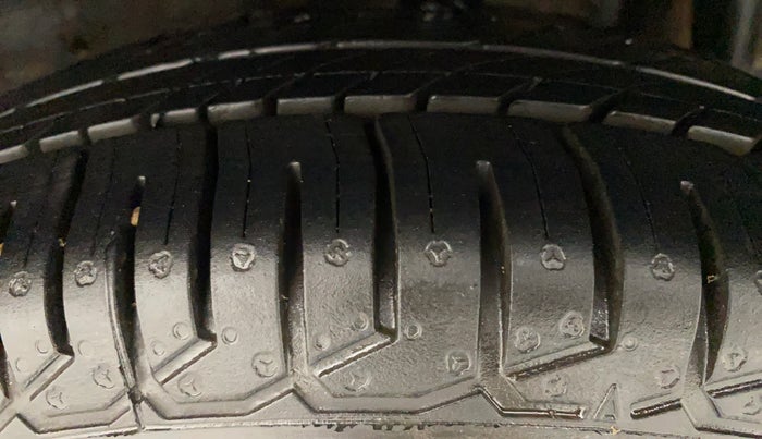 2018 Tata Tiago XE PETROL, Petrol, Manual, 93,407 km, Left Rear Tyre Tread