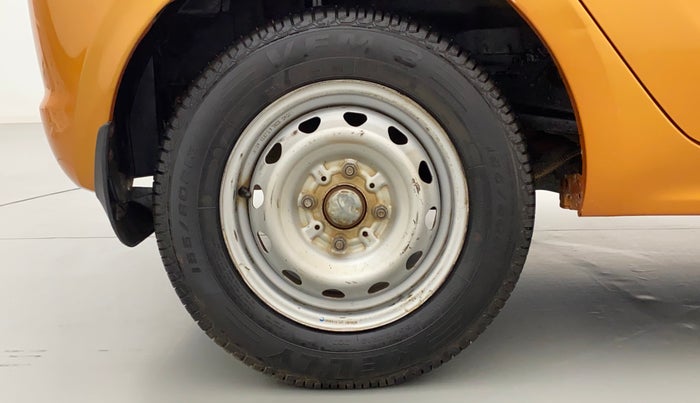 2018 Tata Tiago XE PETROL, Petrol, Manual, 93,407 km, Right Rear Wheel