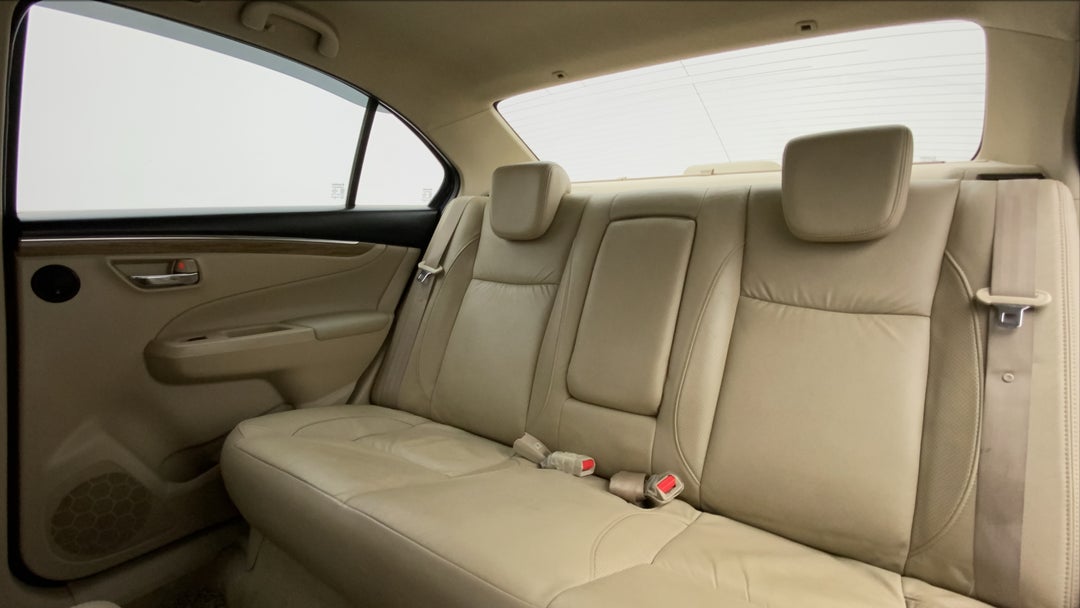 Right Side Rear Door Cabin
