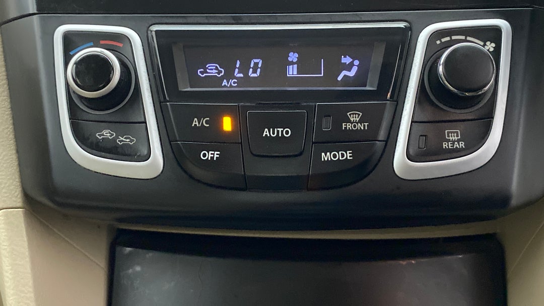 Automatic Climate Control 