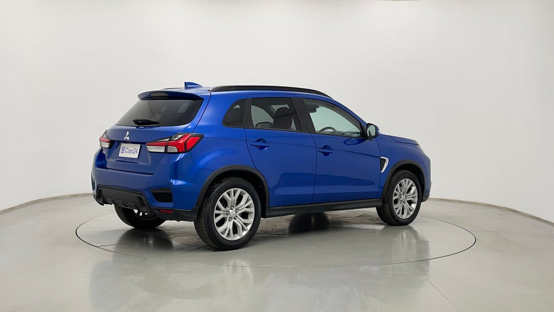 Right Back Diagonal (45- Degree) View