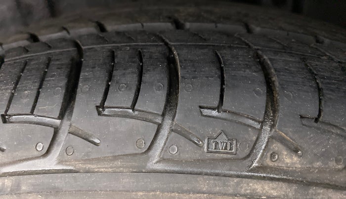 2017 Toyota Etios CROSS 1.2 G, Petrol, Manual, 3,431 km, Left Rear Tyre Tread