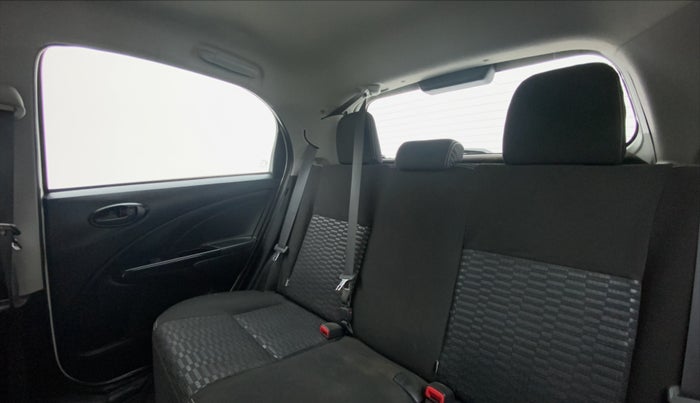 2017 Toyota Etios CROSS 1.2 G, Petrol, Manual, 3,431 km, Right Side Rear Door Cabin