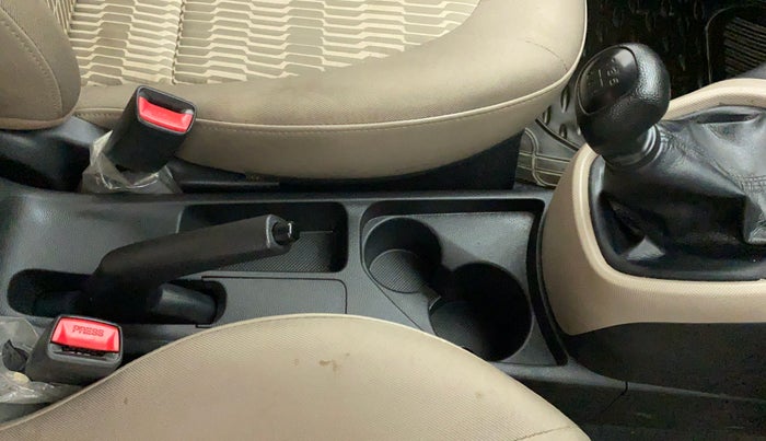 2019 Hyundai Xcent S 1.2, Petrol, Manual, 50,971 km, Gear Lever