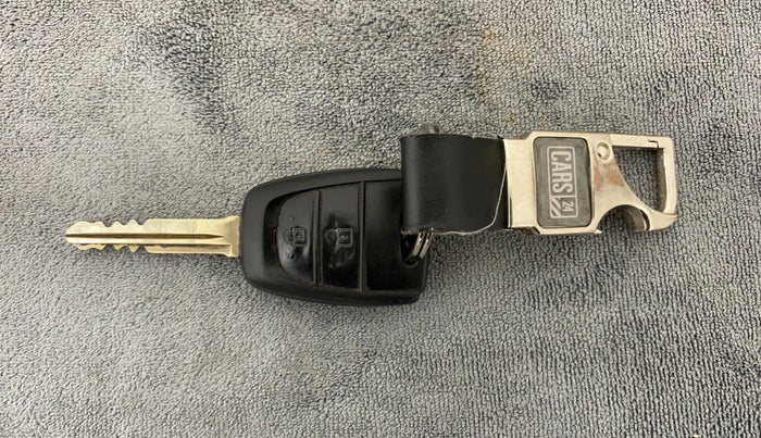 2019 Hyundai Xcent S 1.2, Petrol, Manual, 50,971 km, Key Close Up