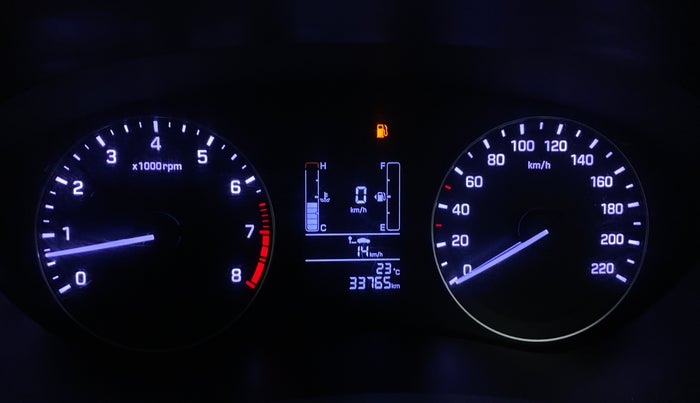 2017 Hyundai Elite i20 ASTA 1.2 DUAL TONE, Petrol, Manual, Odometer Image