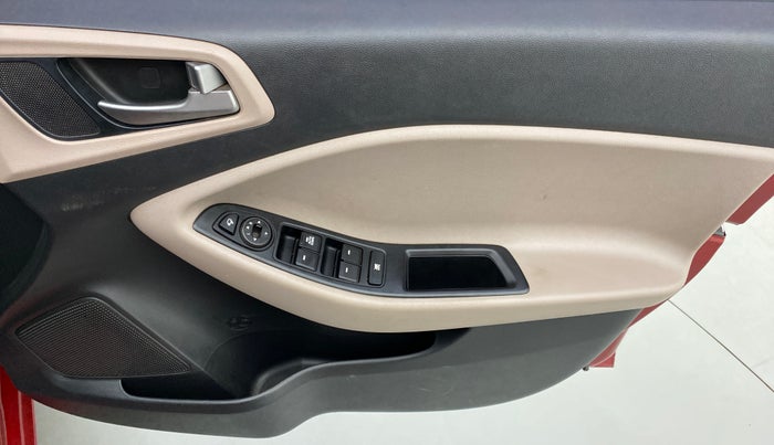 2019 Hyundai Elite i20 1.2 SPORTS PLUS VTVT, Petrol, Manual, 58,447 km, Driver Side Door Panels Control