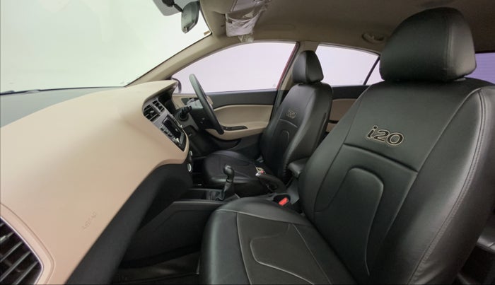 2019 Hyundai Elite i20 1.2 SPORTS PLUS VTVT, Petrol, Manual, 58,447 km, Right Side Front Door Cabin