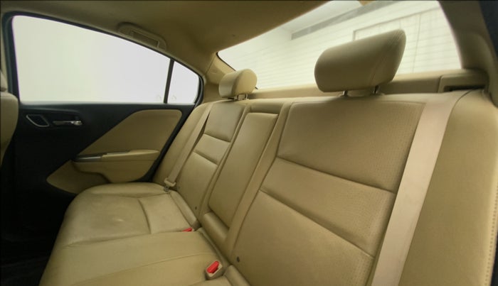 2017 Honda City 1.5L I-VTEC ZX CVT, Petrol, Automatic, 45,518 km, Right Side Rear Door Cabin