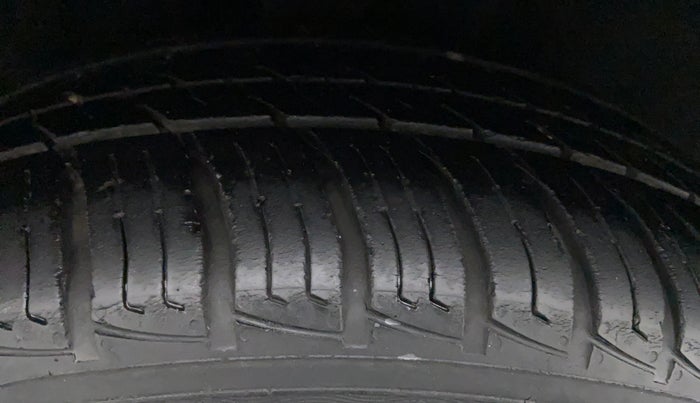 2014 Ford Ecosport 1.5 TITANIUMTDCI OPT, Diesel, Manual, 76,103 km, Right Rear Tyre Tread
