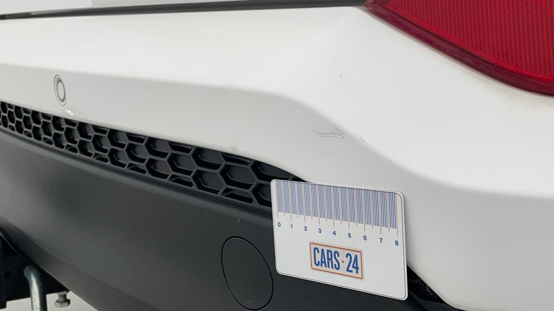 Bumper Rear Scratch