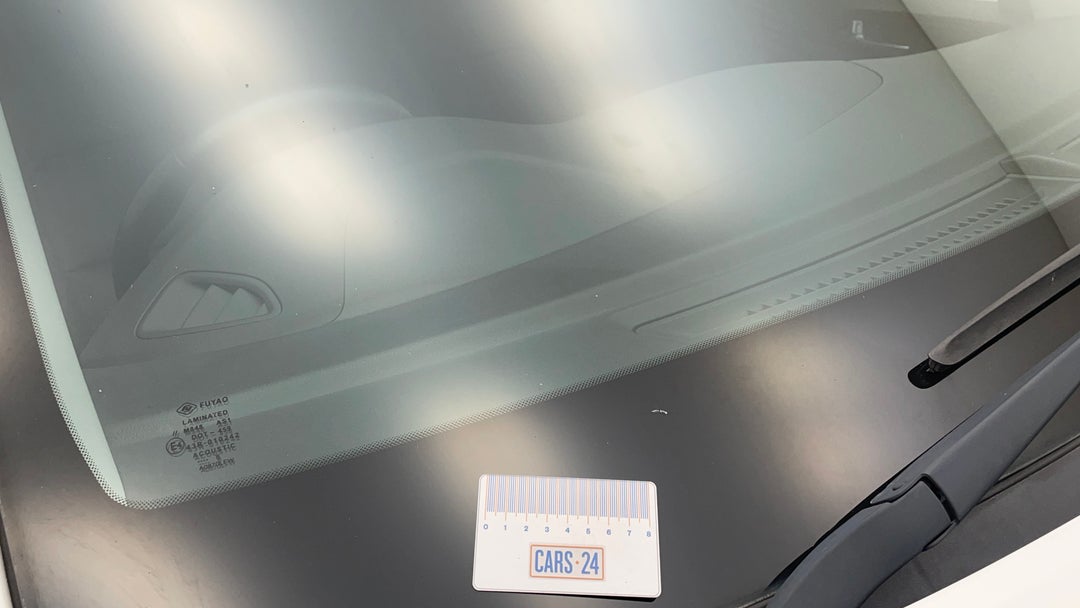 Windshield Front Chip