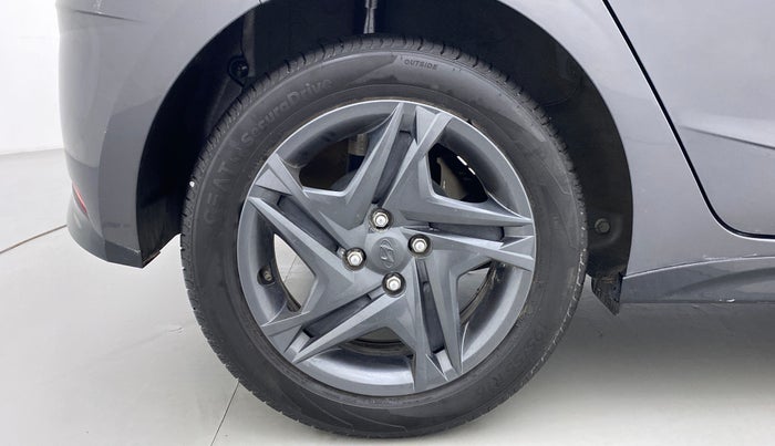 2020 Hyundai NEW I20 SPORTZ 1.2 MT, Petrol, Manual, 4,172 km, Right Rear Wheel