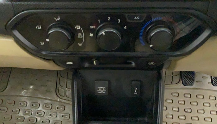2018 Honda Amaze 1.2L I-VTEC S, Petrol, Manual, 94,868 km, AC Unit - Directional switch has minor damage