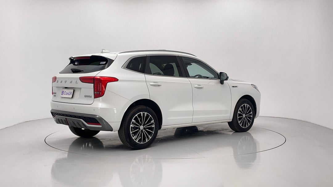 2022 GWM Haval Jolion Ultra Hybrid, Automatic, 27157 km, Right Back Diagonal (45- Degree) View