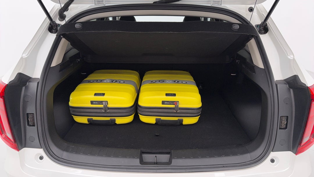 2022 GWM Haval Jolion Ultra Hybrid, Automatic, 27157 km, Boot Inside View with Luggage