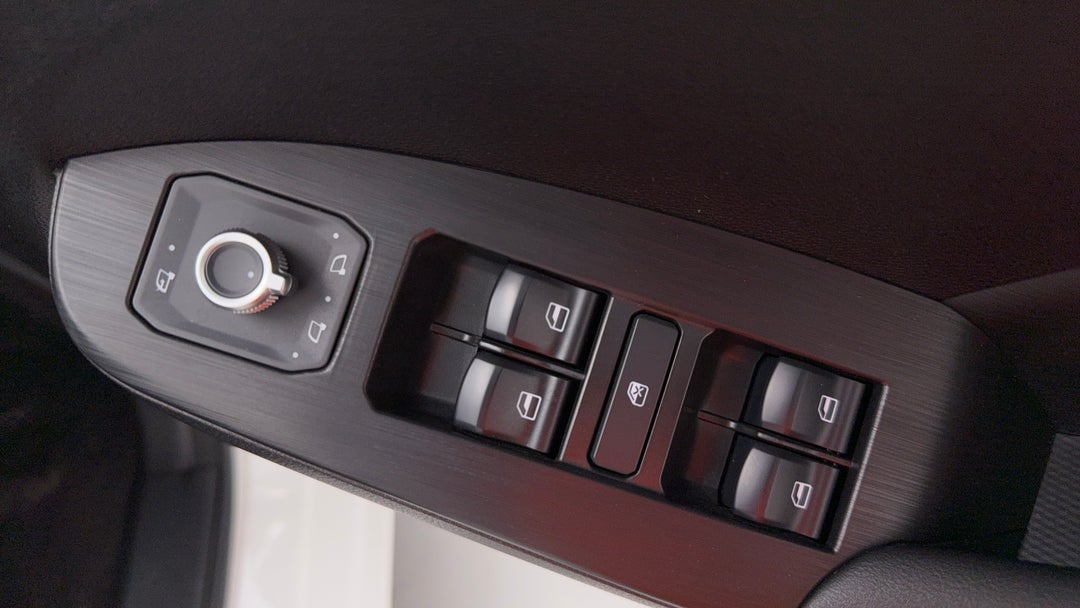 2022 GWM Haval Jolion Ultra Hybrid, Automatic, 27157 km, Drivers Side Door Panel Controls