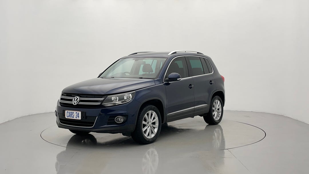 Left Front Diagonal (45- Degree) View