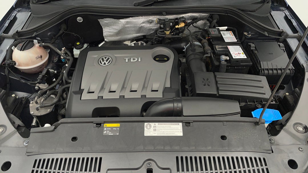 Open Bonnet (Engine)