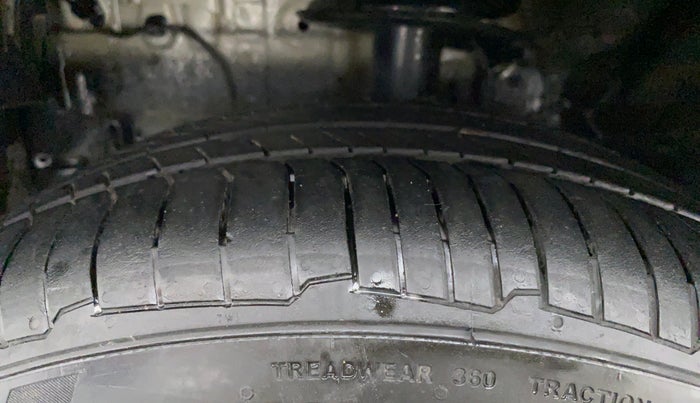 2014 Toyota Etios CROSS VD, Diesel, Manual, 83,974 km, Left Front Tyre Tread