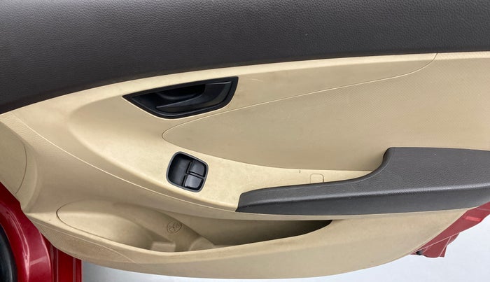2016 Hyundai Eon ERA PLUS, Petrol, Manual, 34,170 km, Driver Side Door Panels Control