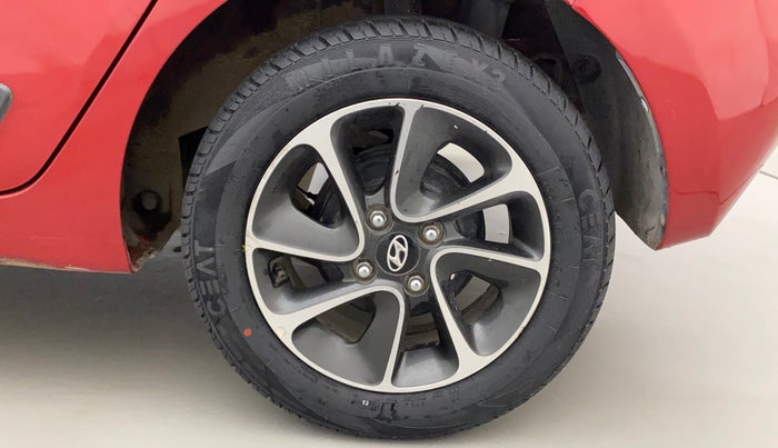 2018 Hyundai Grand i10 SPORTZ AT 1.2 KAPPA VTVT, Petrol, Automatic, 33,598 km, Left Rear Wheel