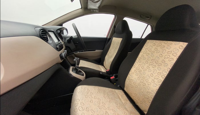 2018 Hyundai Grand i10 SPORTZ AT 1.2 KAPPA VTVT, Petrol, Automatic, 33,598 km, Right Side Front Door Cabin