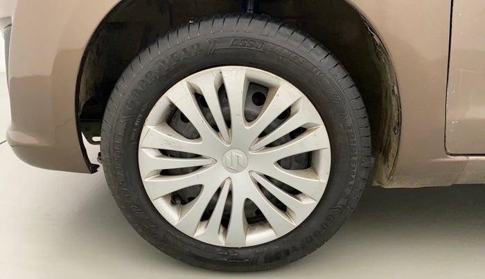 2013 Maruti Ertiga VXI CNG, CNG, Manual, 1,06,752 km, Left Front Wheel