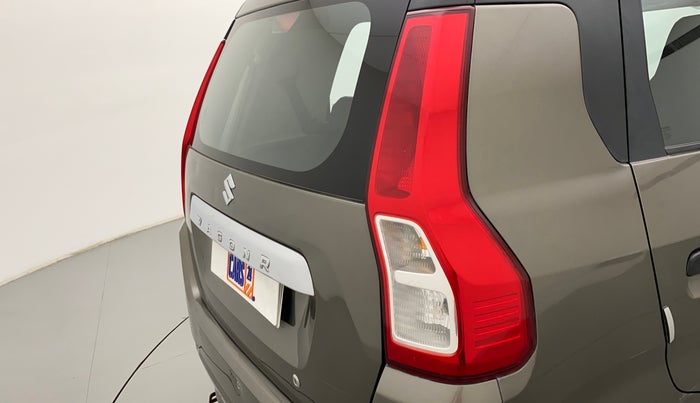 2019 Maruti New Wagon-R LXI CNG 1.0 L, CNG, Manual, 95,962 km, Right tail light - Minor scratches