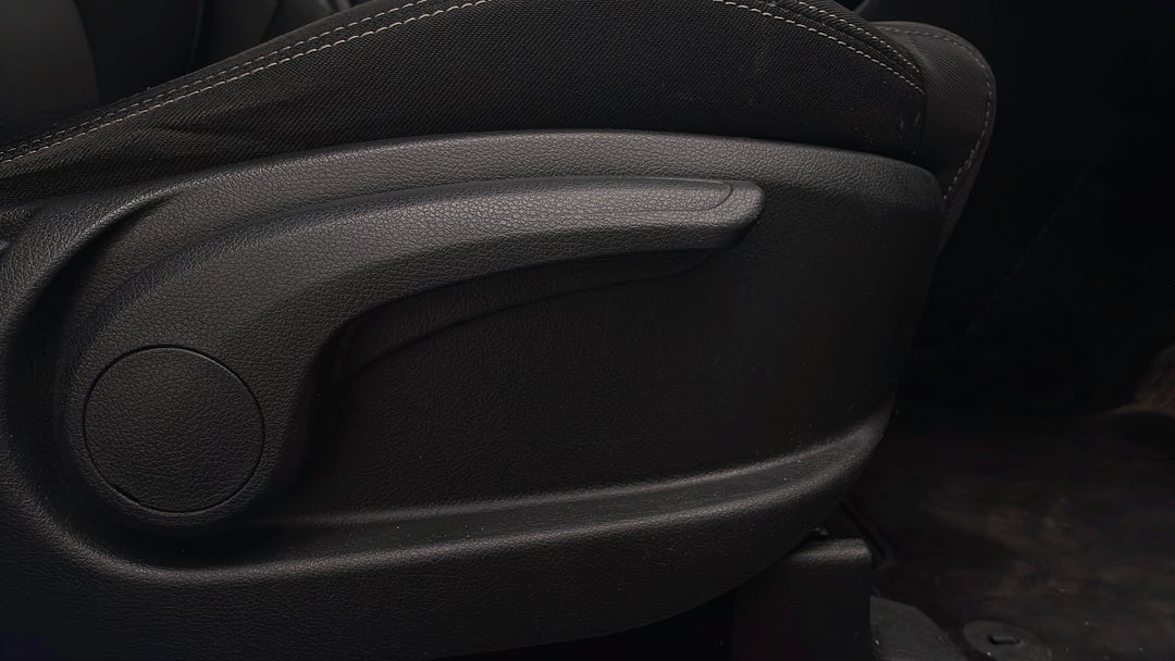 2018 Kia Sportage Si (fwd), Automatic, 119173 km, Drivers Side Adjustment Panel