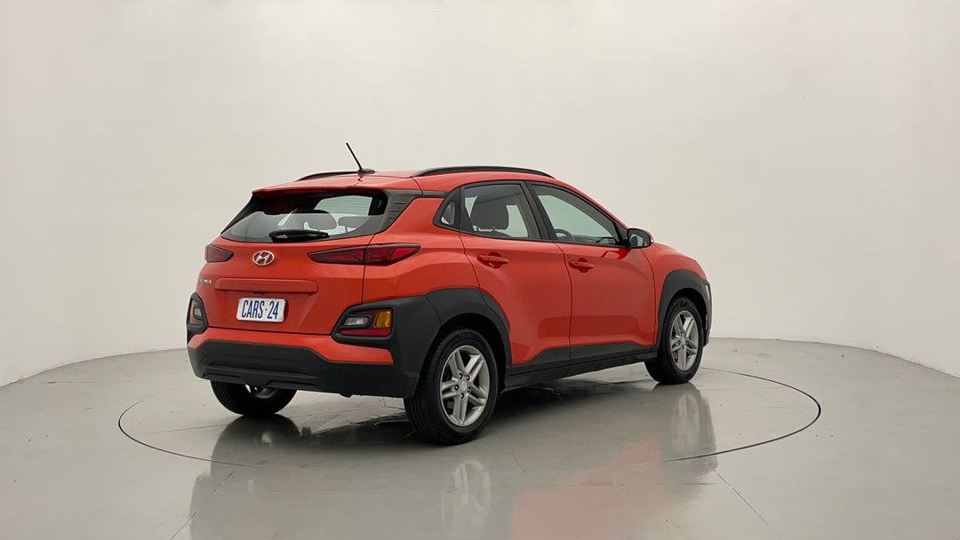 Right Back Diagonal (45- Degree) View